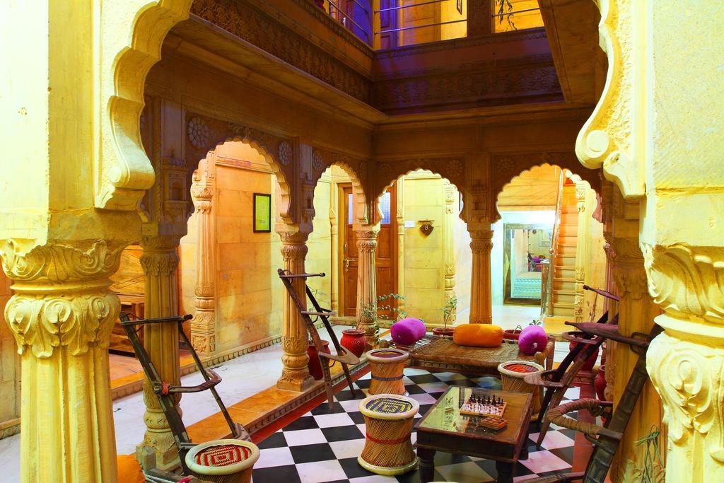 Zostel Jaisalmer Hotel Buitenkant foto
